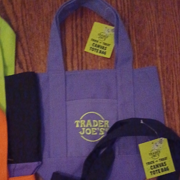 Trader Joe's Halloween Fall Canvas Tote Bag Set - Orange, Black, Purple, Green - Picture 5 of 6